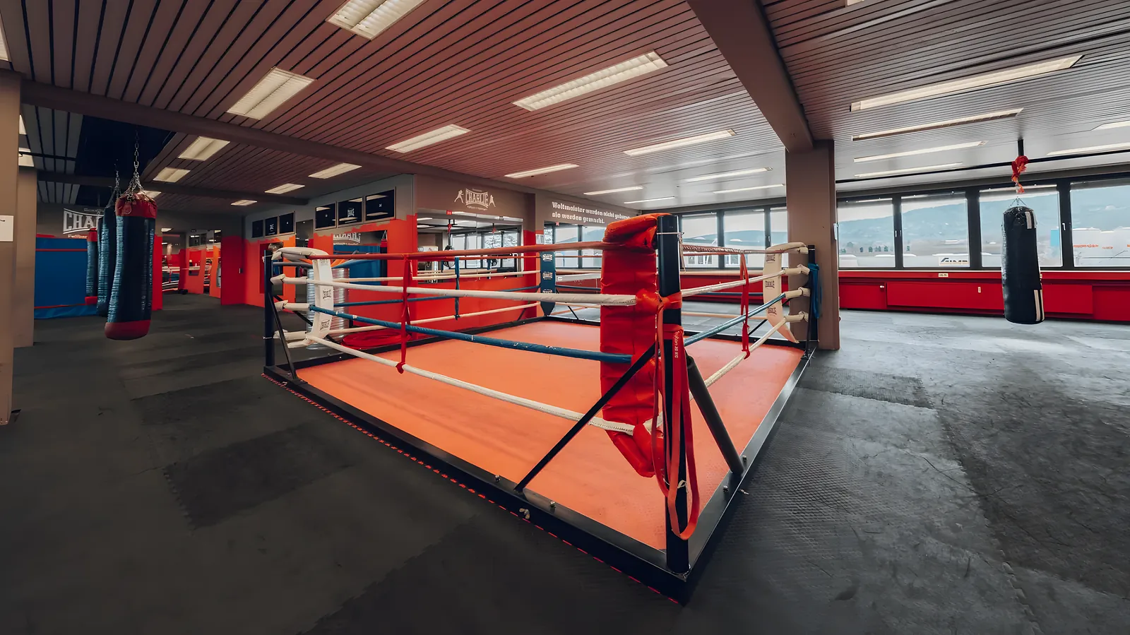 Boxschule Charlie im Fitness Club Fellbach