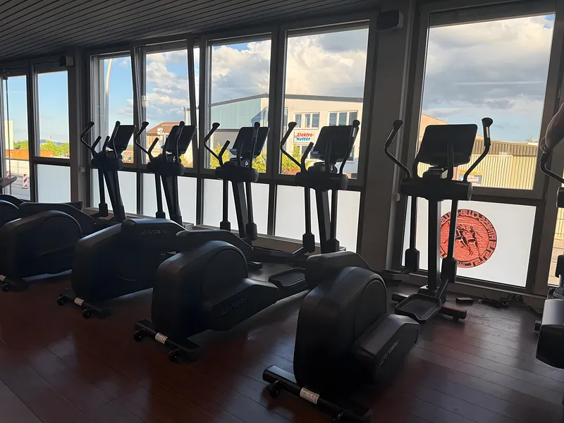 Crosstrainer im Fitness Club Fellbach